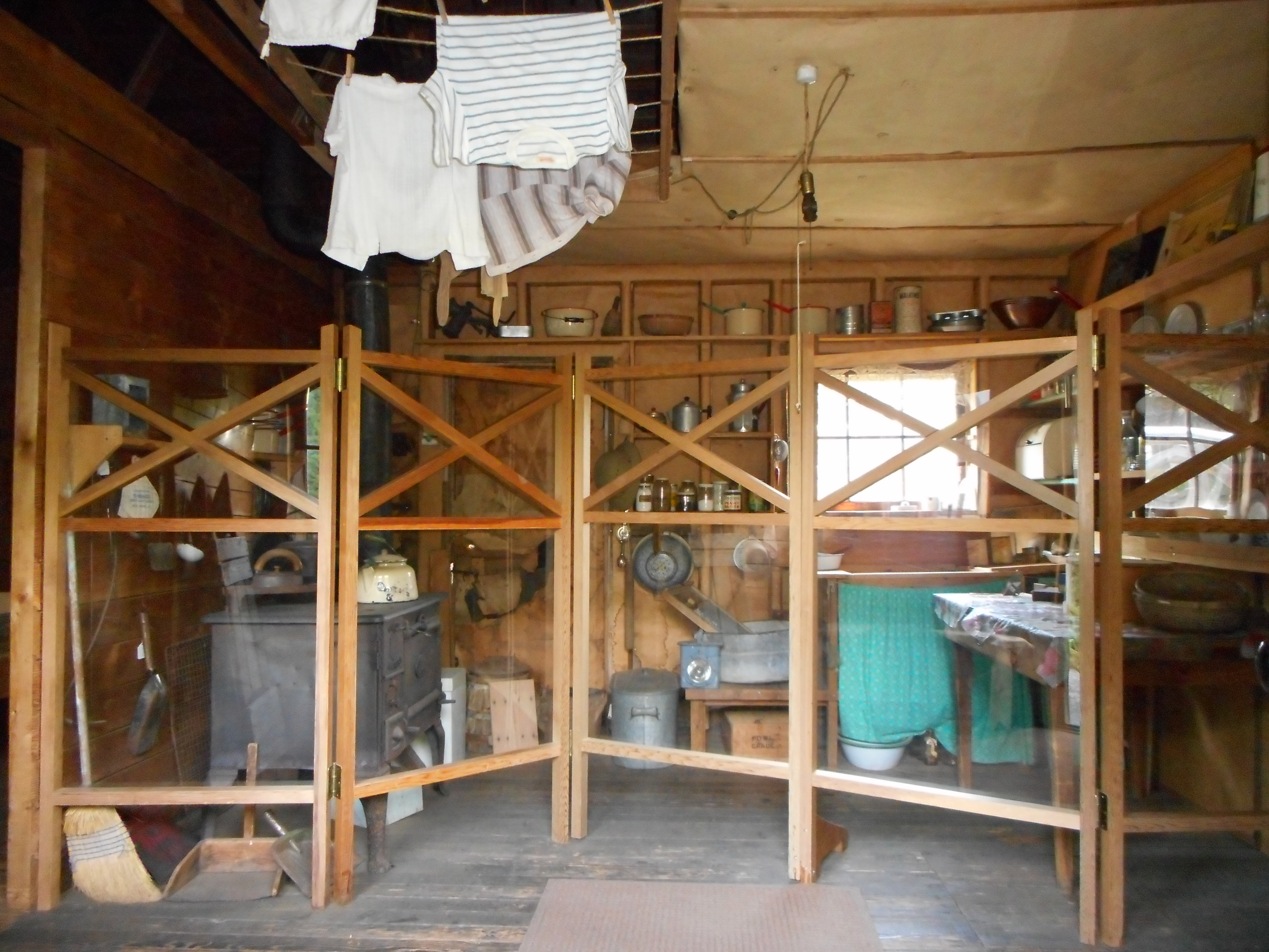 Shack 1957 interior